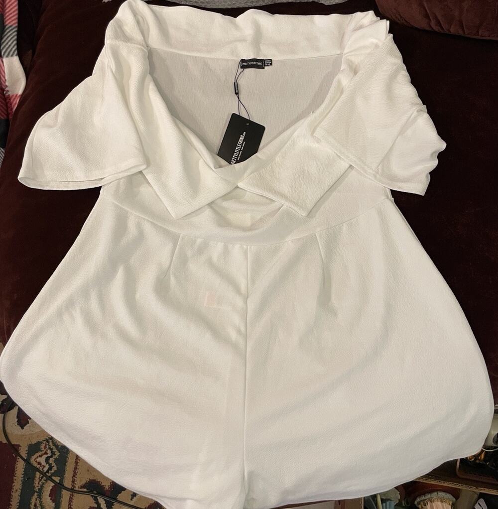 NWT PrettyLittleThing Plus White Fold Bardot Playsuit Romper UK22 US18